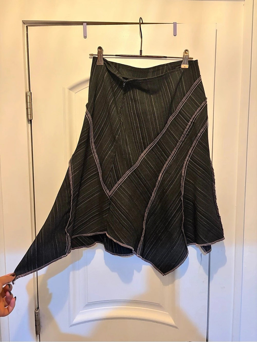 Valia Geometric A-Line Skirt in Black Size S/M